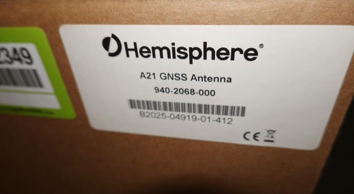 USA Seller Hemisphere A21 GNSS Antenna P/N: 940-2068-000 New Open Box