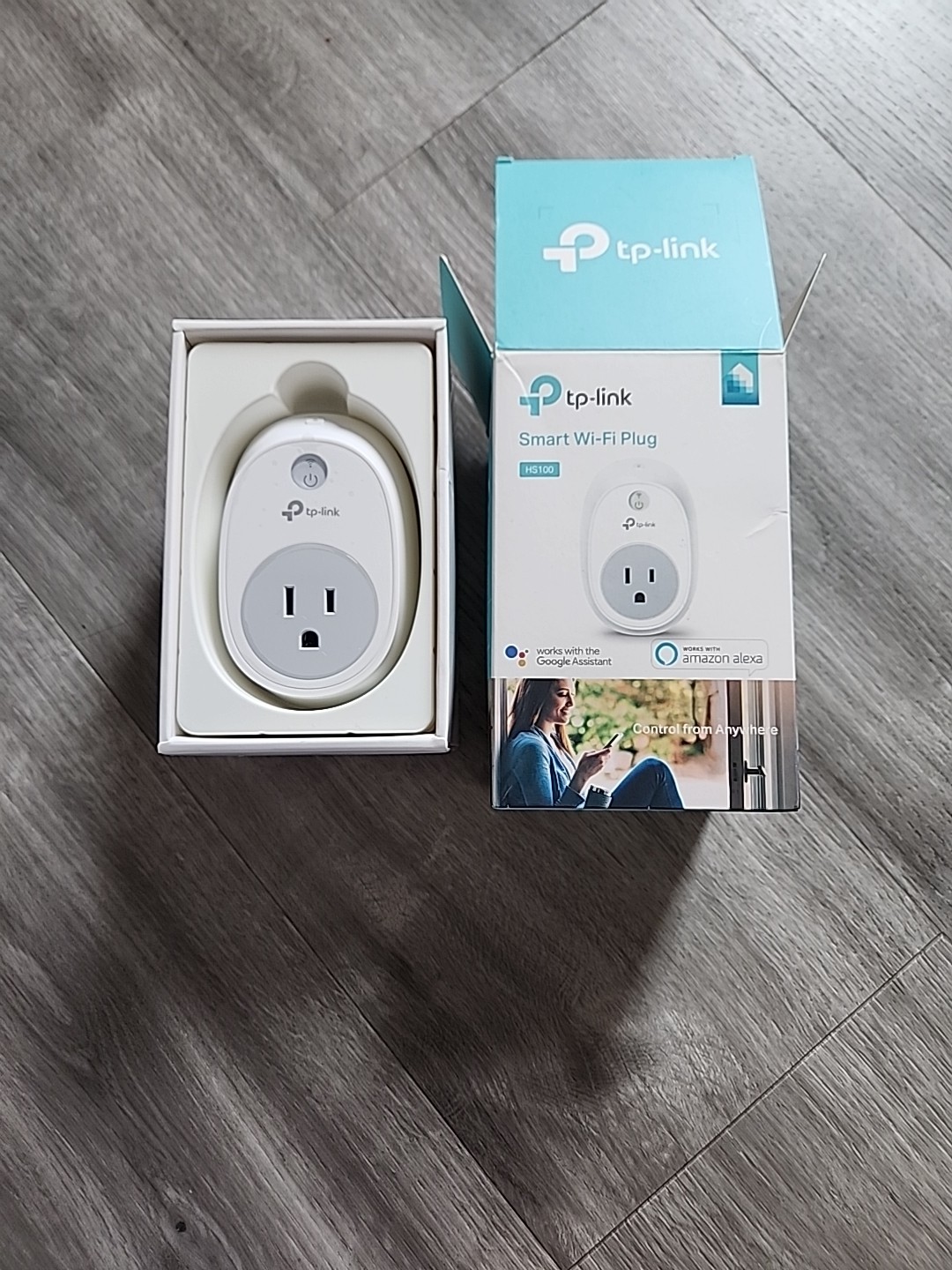 TP-Link - HS100 - Smart WiFi Plug - w/Google Assistant & Amazon Alexa NEW SEALED