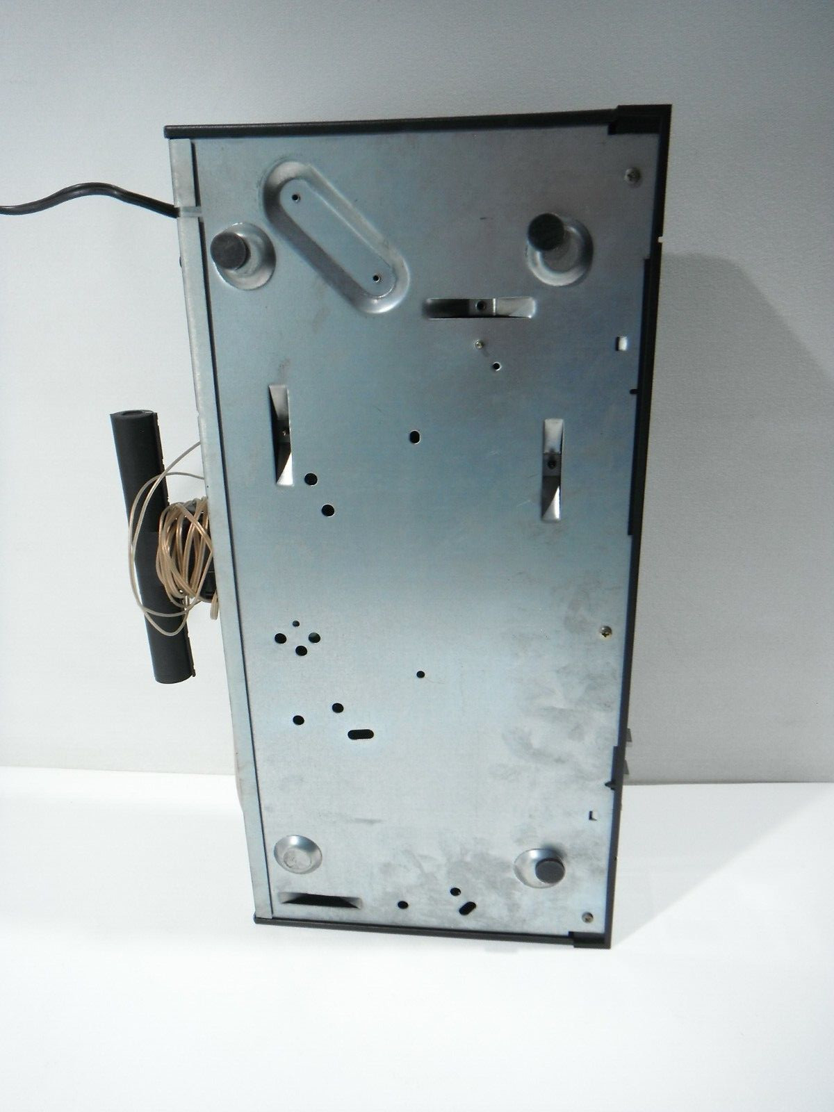 Sanyo AM/FM STEREO Tuner Model JT660