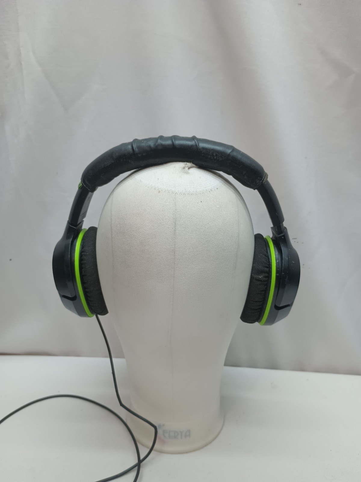 Turtle Beach Wired Headset Missing Mic Headband Is Peelinh Black Green