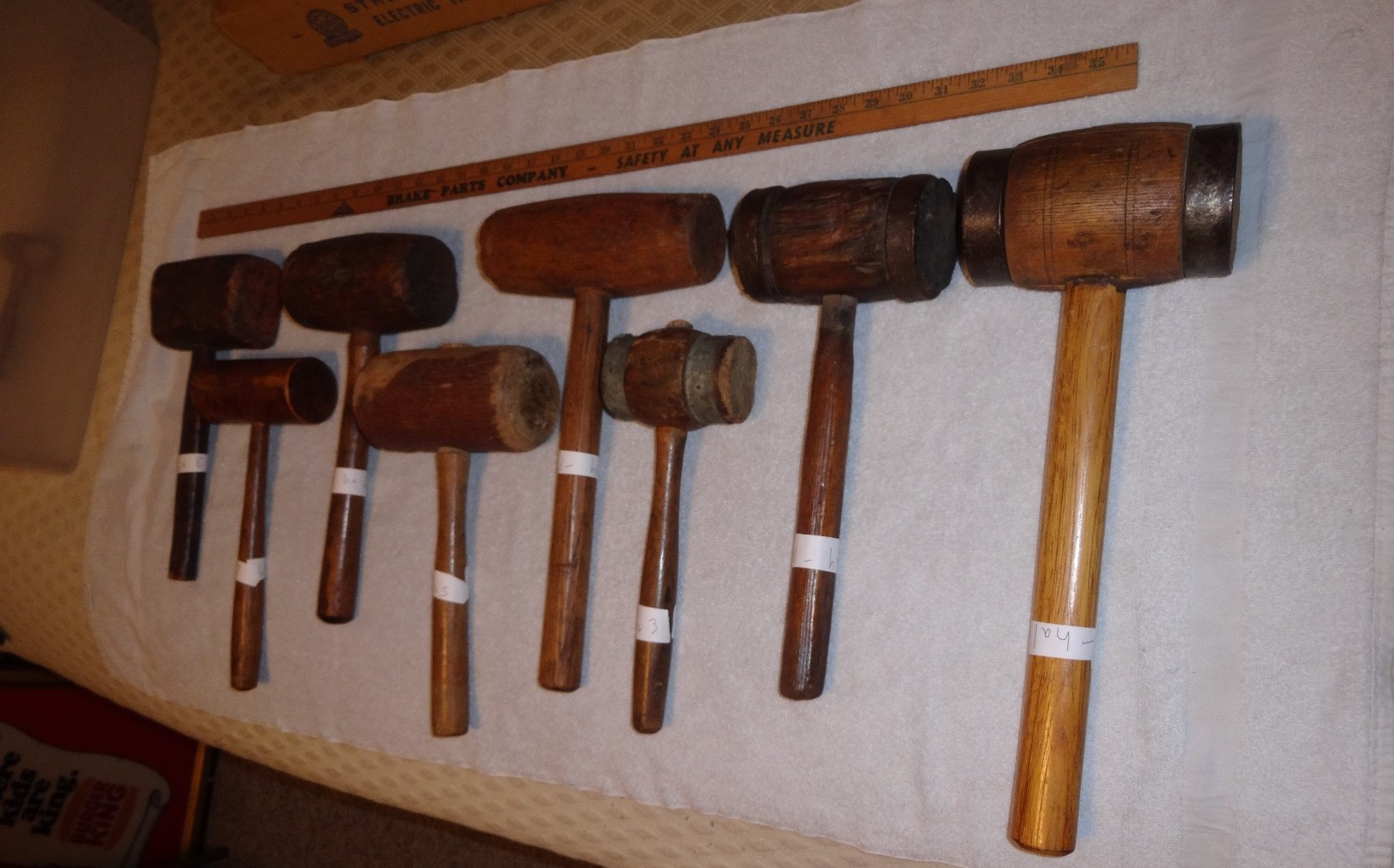 ANTIQUE ORIGINAL 14" STANLEY WOOD & METAL AX+ HAMMER 59 WEAR SAFETY GOGGLES TOOL