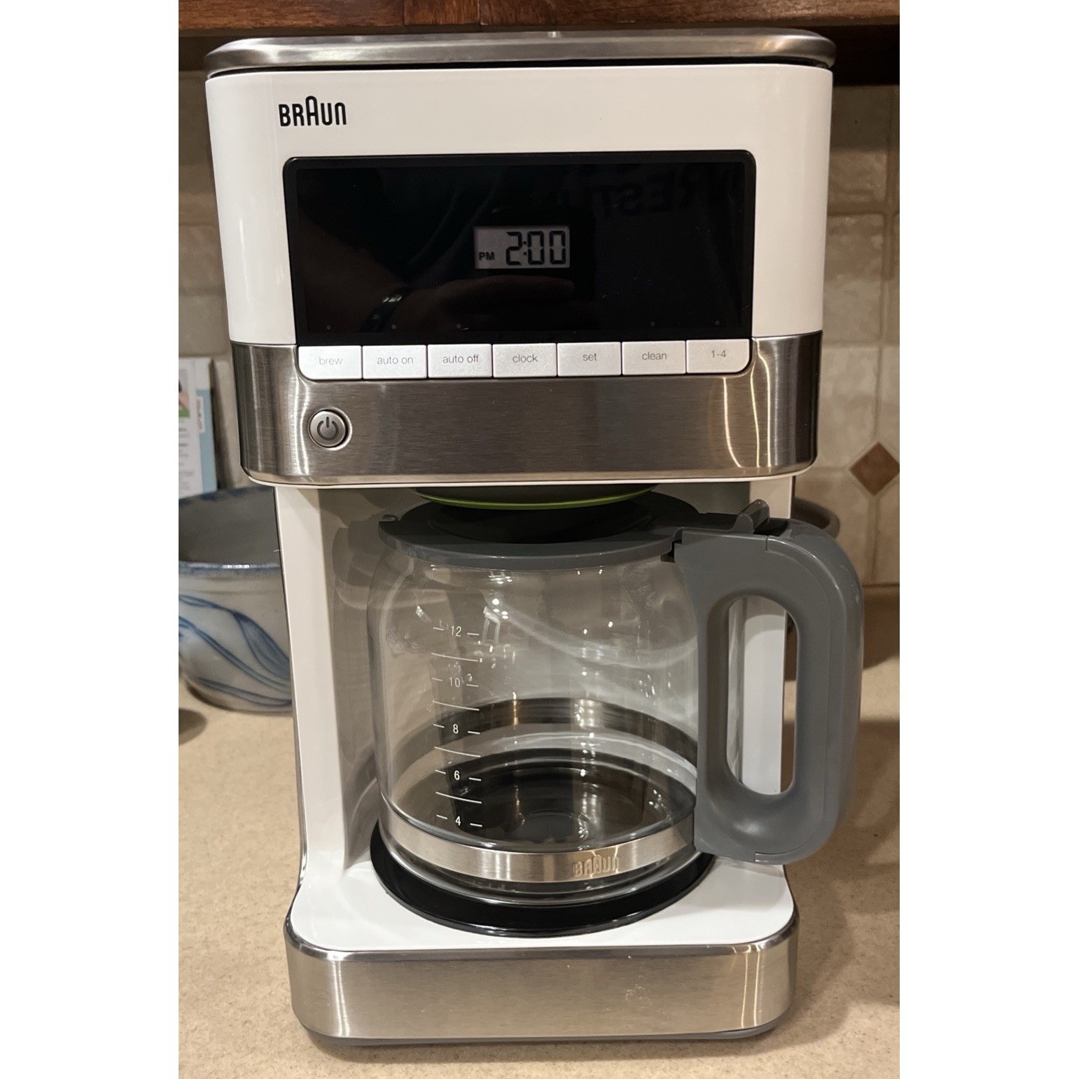 Braun PureFlavor 12 Cup Programmable Coffee Maker White Stainless KF7150WH