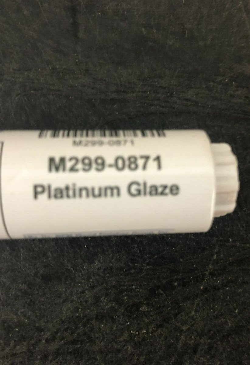 Mohawk Background Touch Up Marker, Platinum Glaze - M299-0871