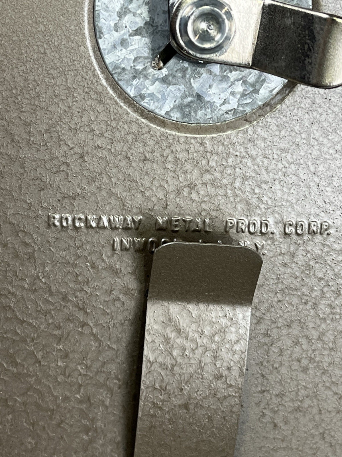 Rockaway Insulated Fire Resistant Safe Document Box Handle Two Keys FL