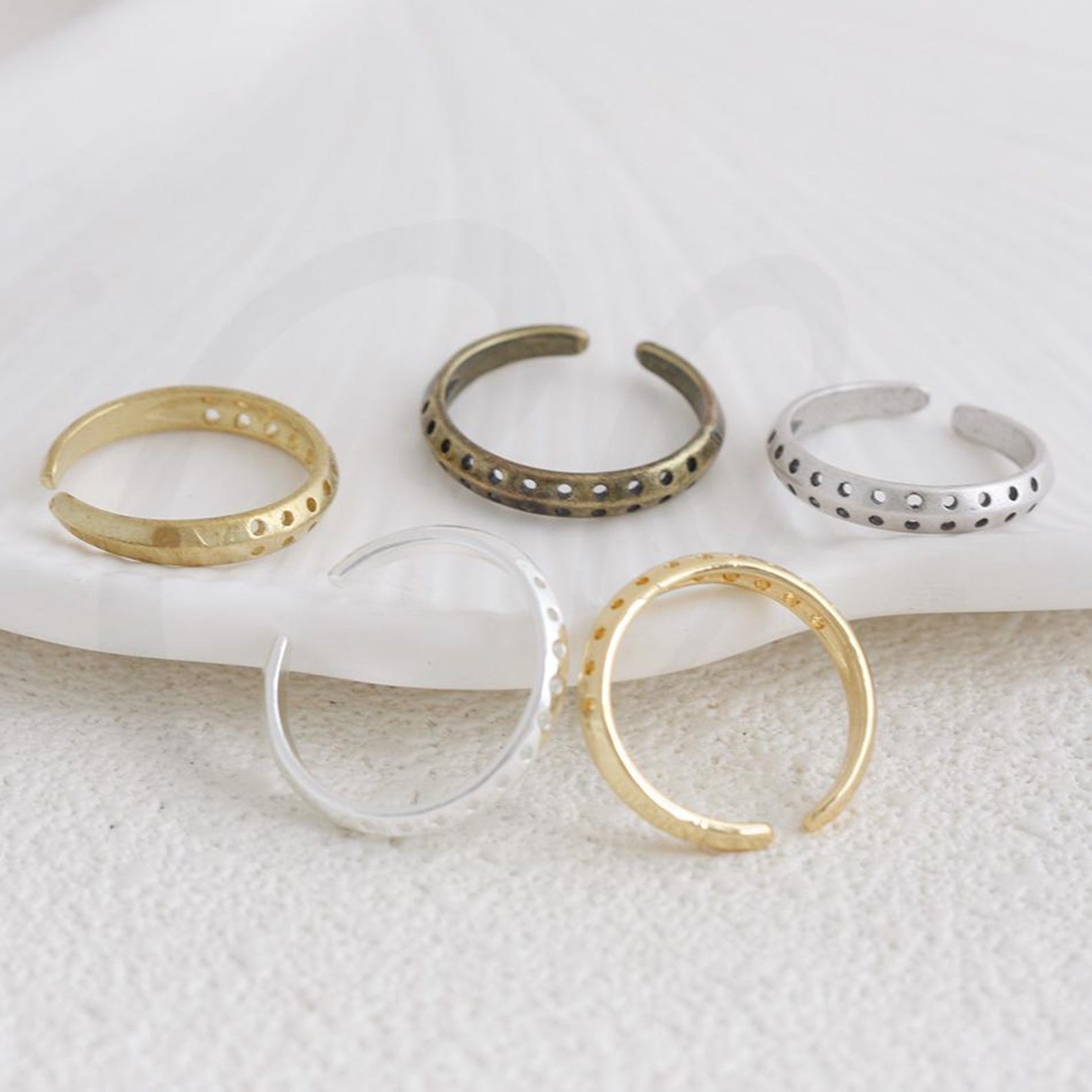 One Piece Premium Plated Brass Ring Base - Finger Ring - 20.4x3.4mm (4922C-2)