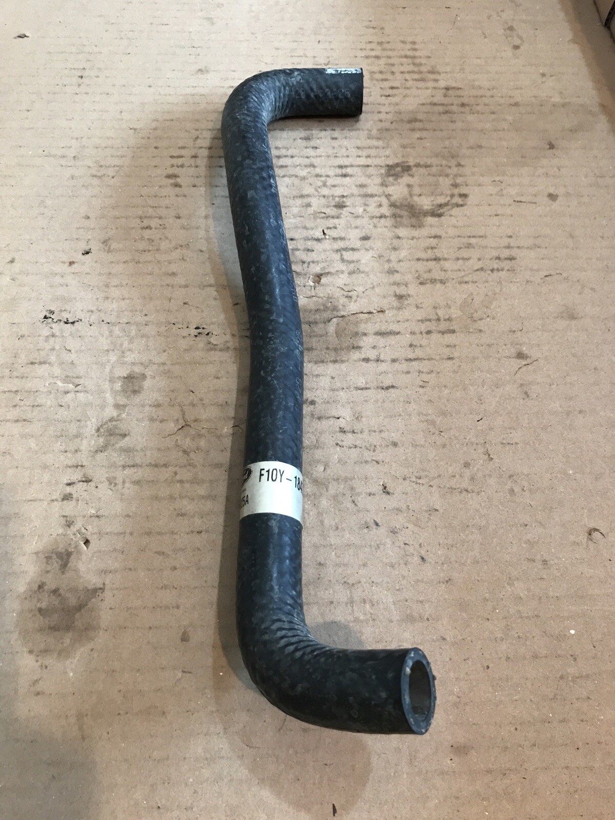F10Y-18472-E New OEM Ford Hose F10Y18472E