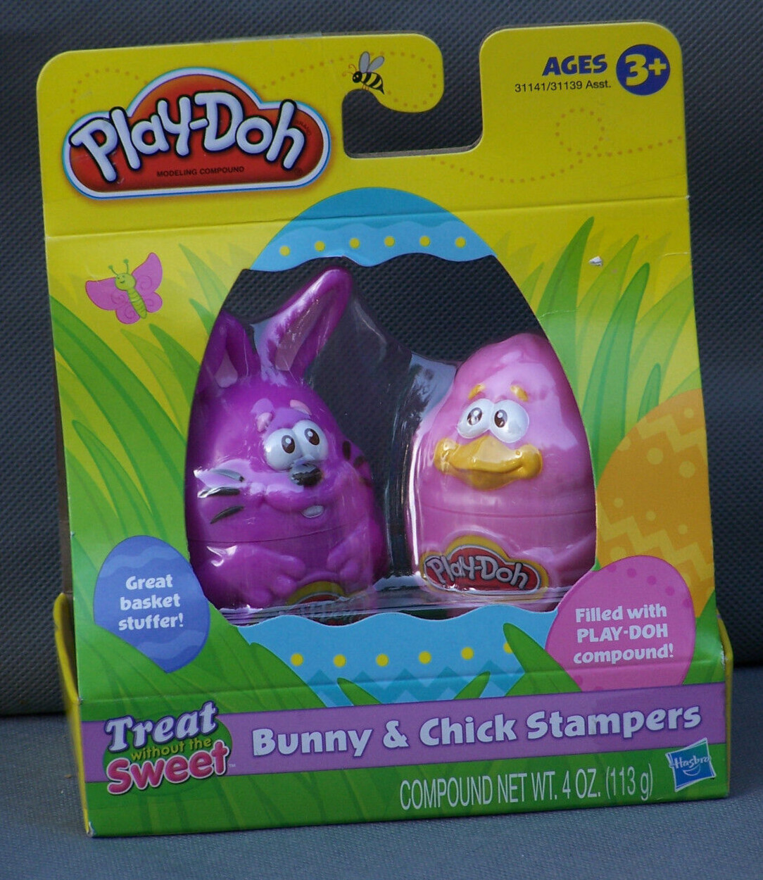 Play-Doh Treat without the Sweet Bunny & Chicken Stampers with Play-Doh Compound