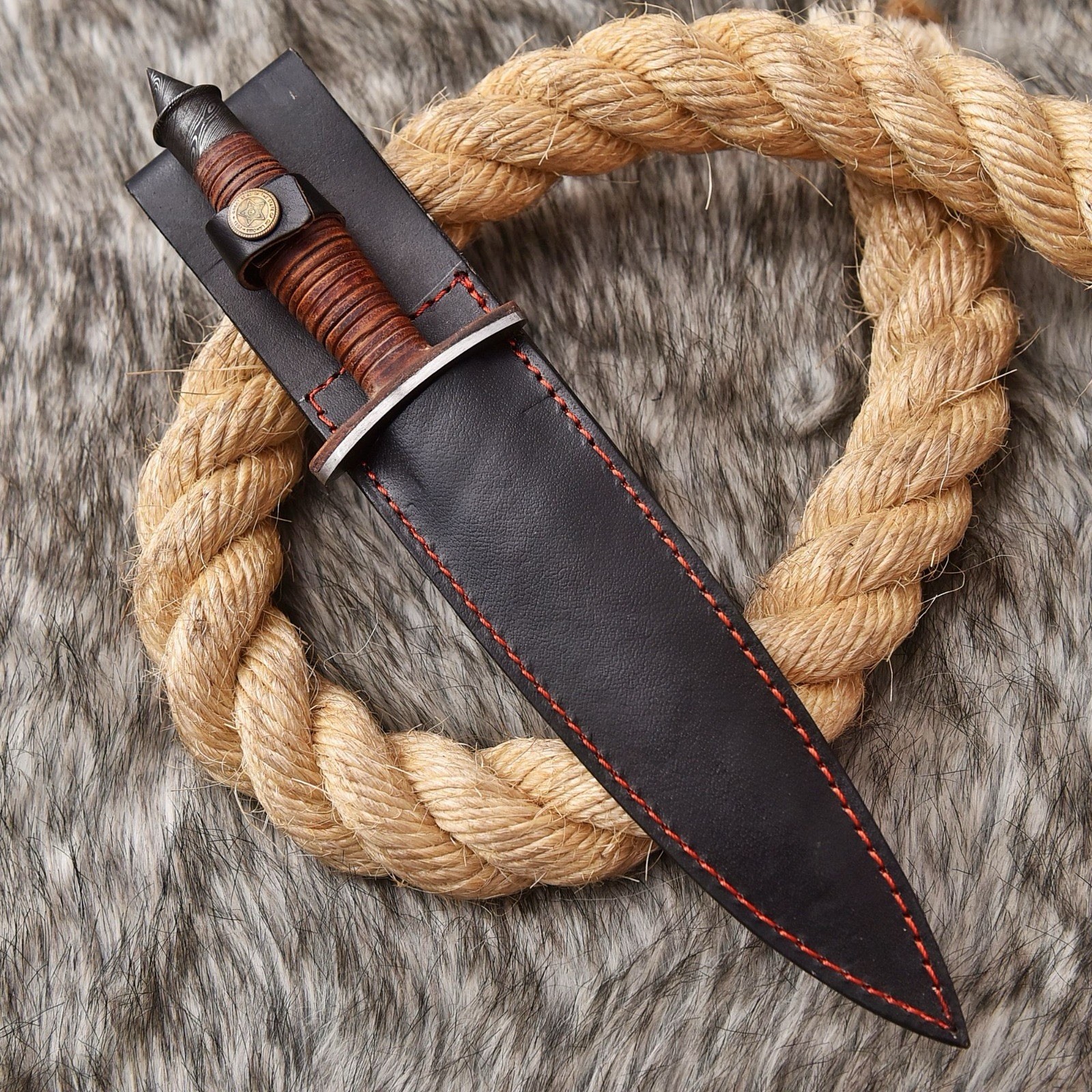 V-42 FSSF Stiletto Dagger Knife Case Spike Fix Damascus Double Edge Blade War