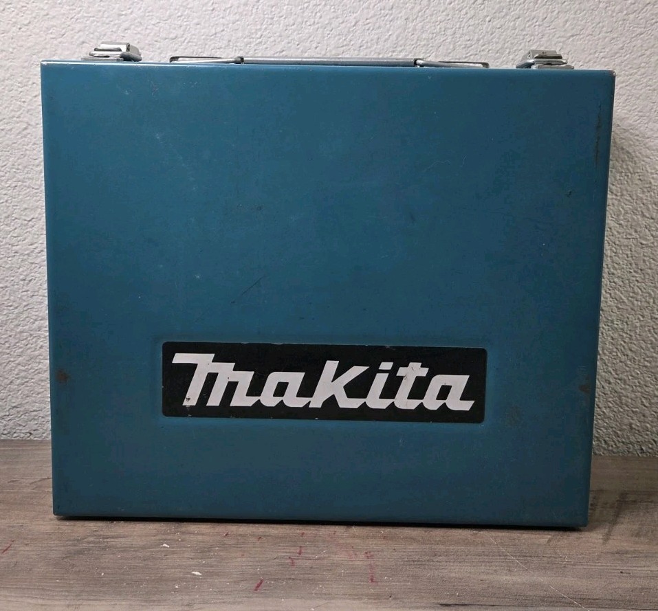 Vintage Makita 6093D 9.6V Cordless Driver Drill Kit W/ Case Charger Battery ETC