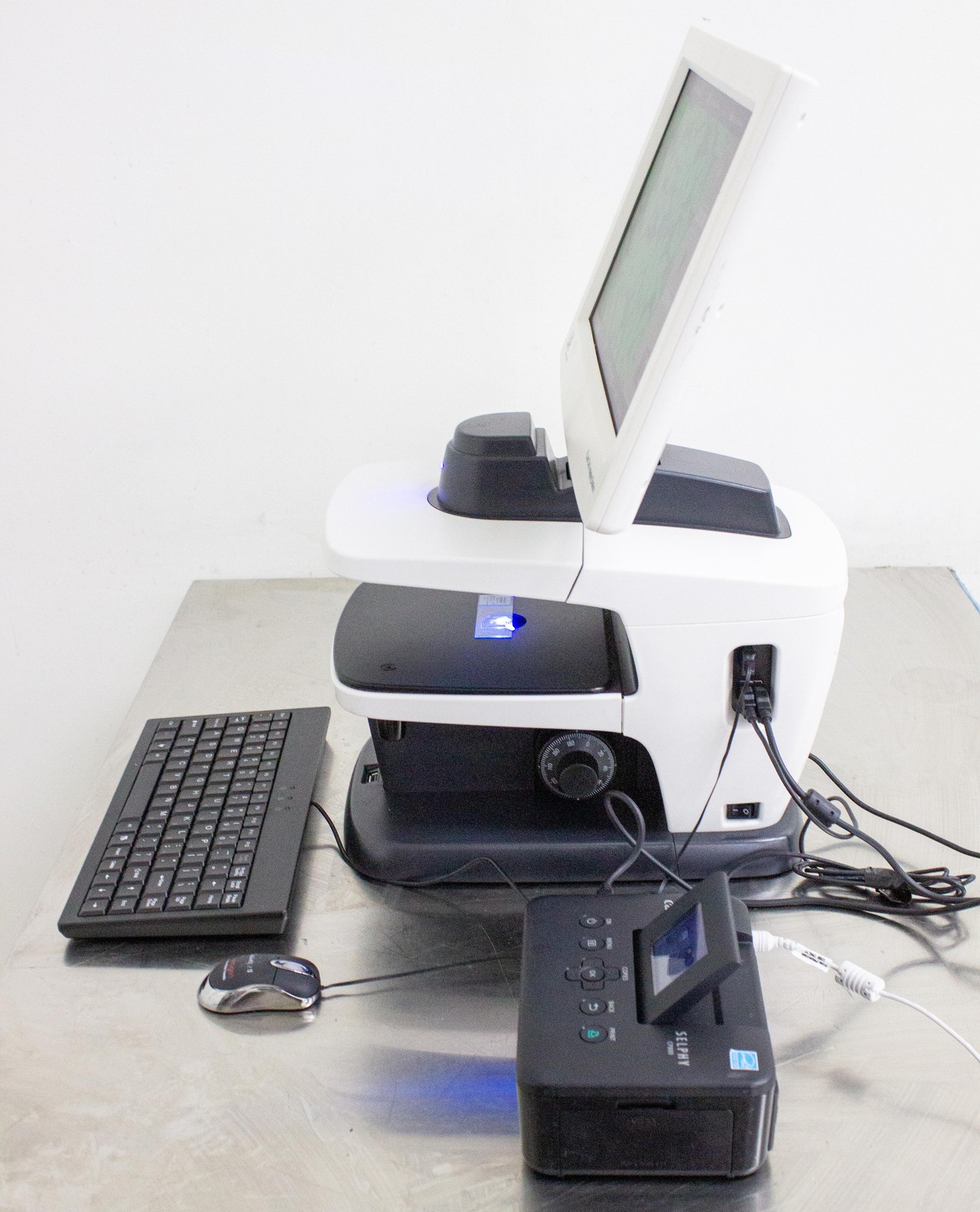 Life Technologies FLoid Cell Imaging Station - Fluorescent Imaging (3375626)