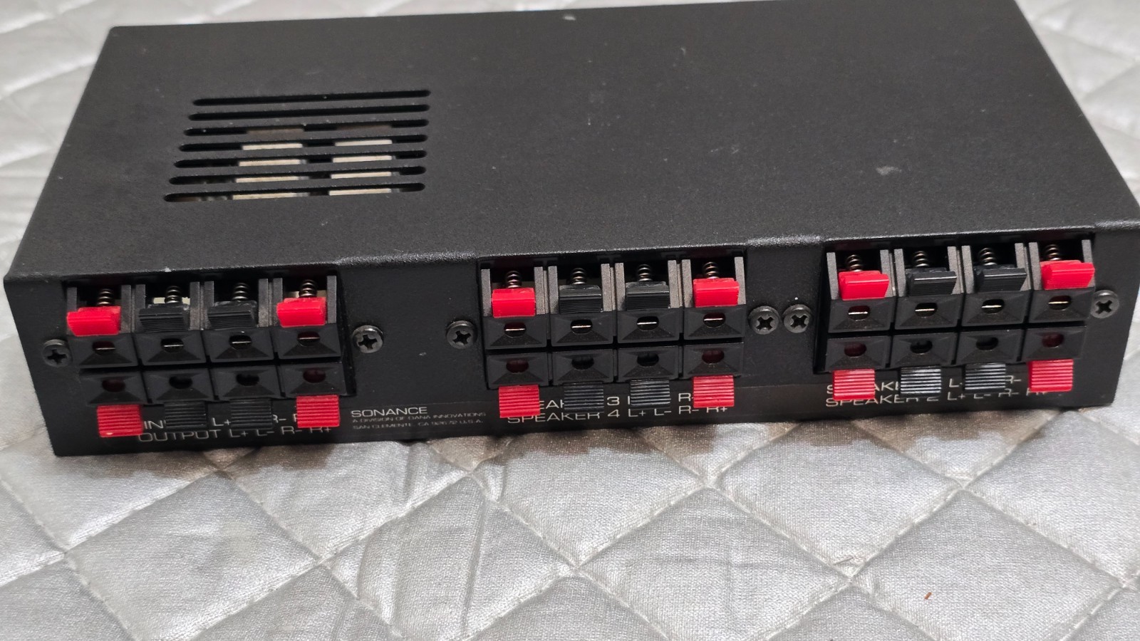 Sonance DB-4 Speaker Selector/Switch