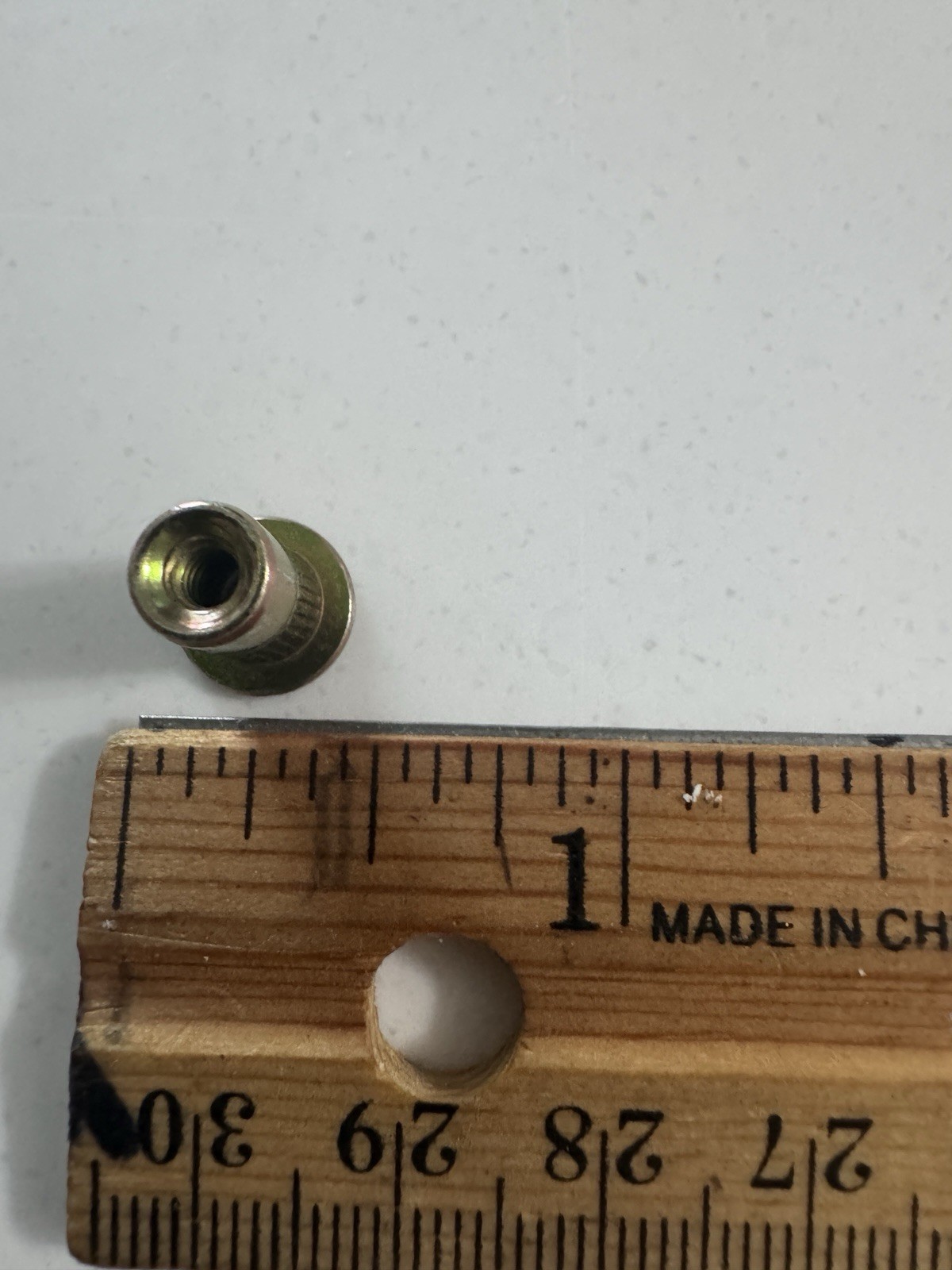Rivets 200 Pieces 6-32 Rivet Nut Flat Head nut Insert Nuts 2 Packs Of 100 Each