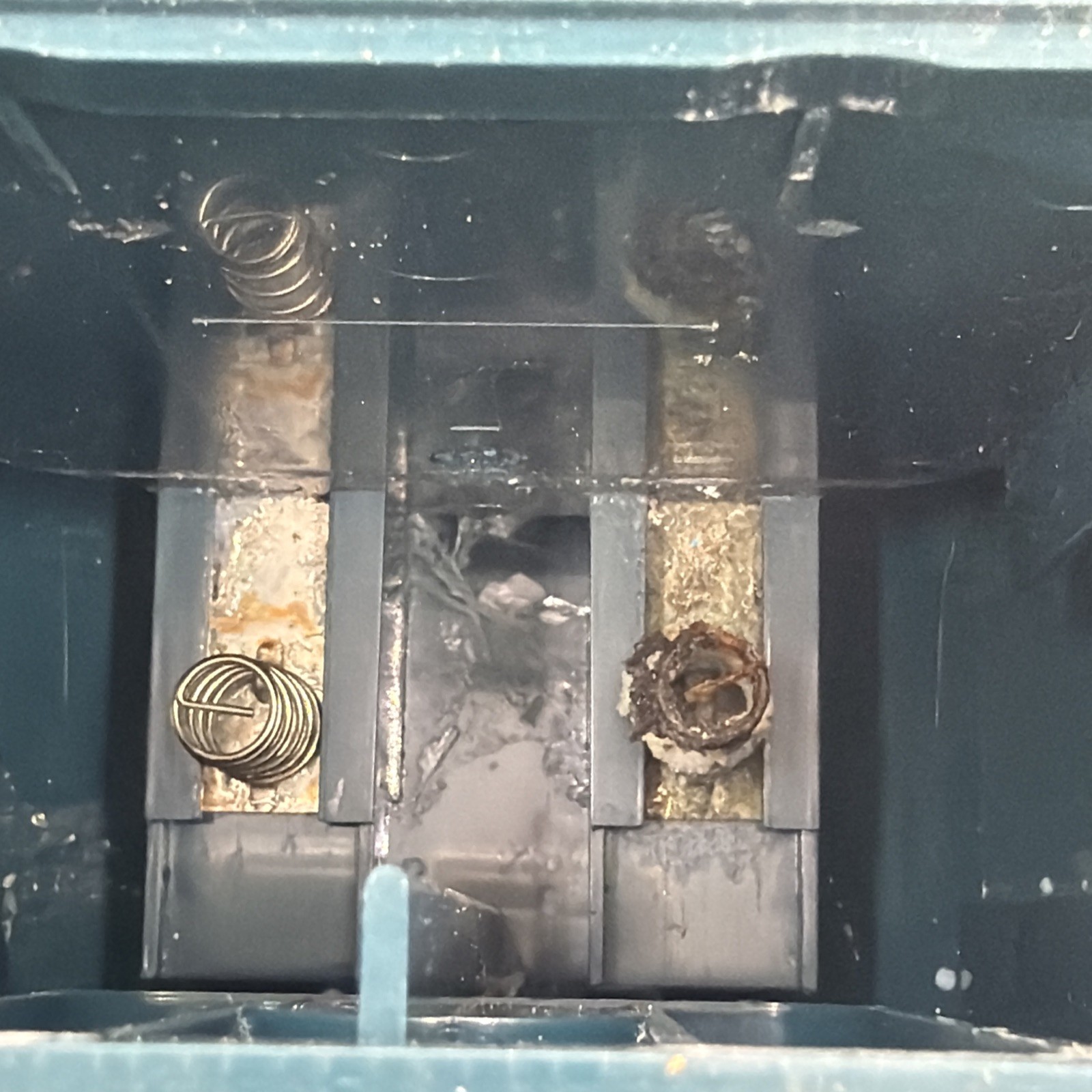 Bosch GRL250HV FOR REPAIR READ