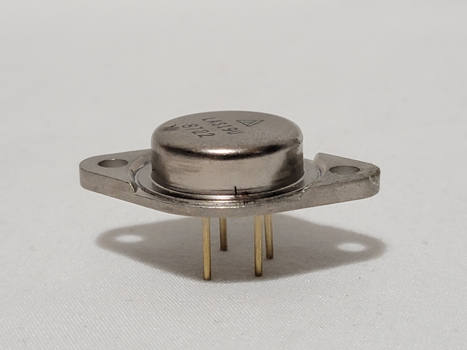 NEW (Read) Lambda LAS19U Integrated Circuit Adjustable Current Regulator 8722