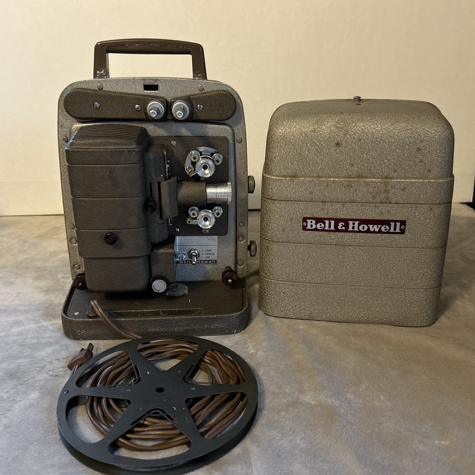Bell & Howell Projector 253 RV