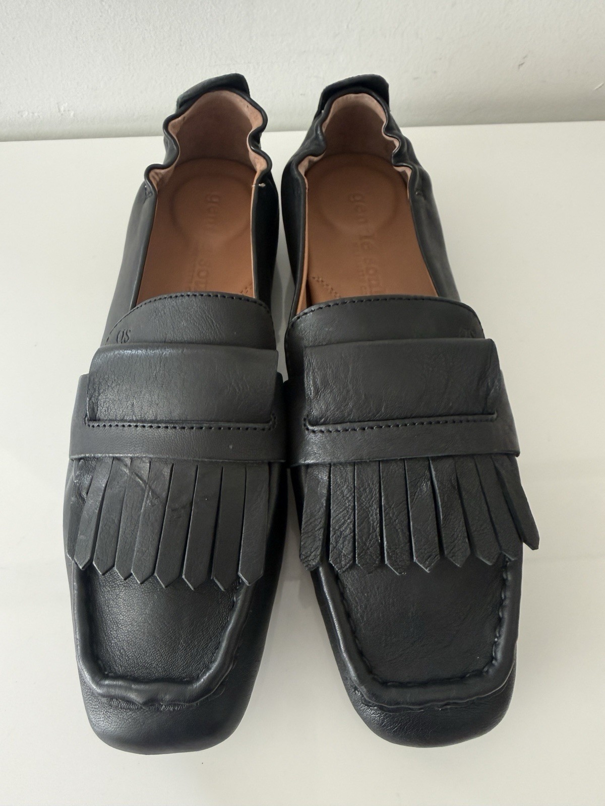 NWOB GENTLE SOULS by Kenneth Cole Scotty Slip-On Loafers Shoes Size 9, Black