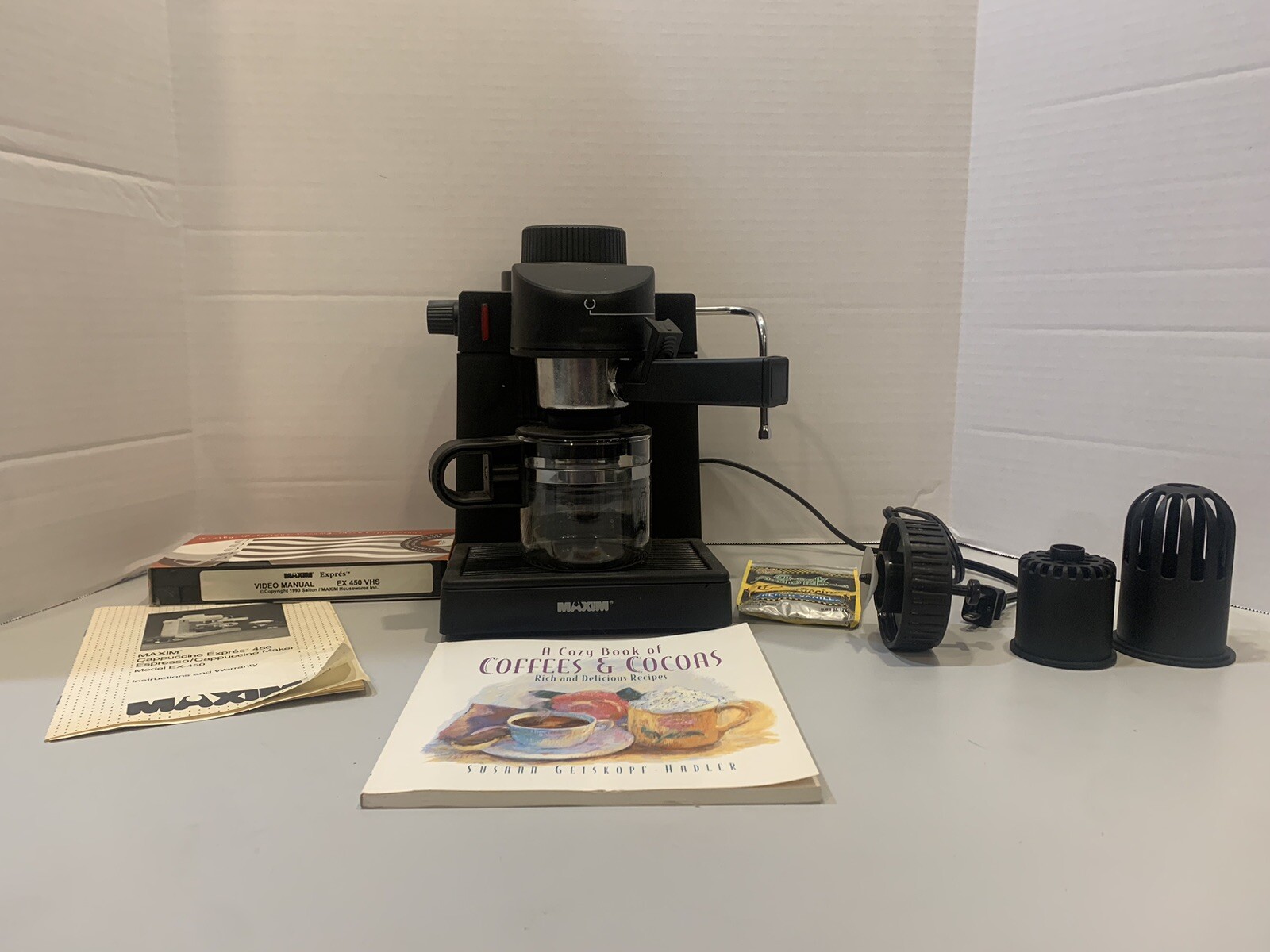 Makim Cappuccino Expres 450 Espresso/Cappuccino Maker Model EX-450 Used Once