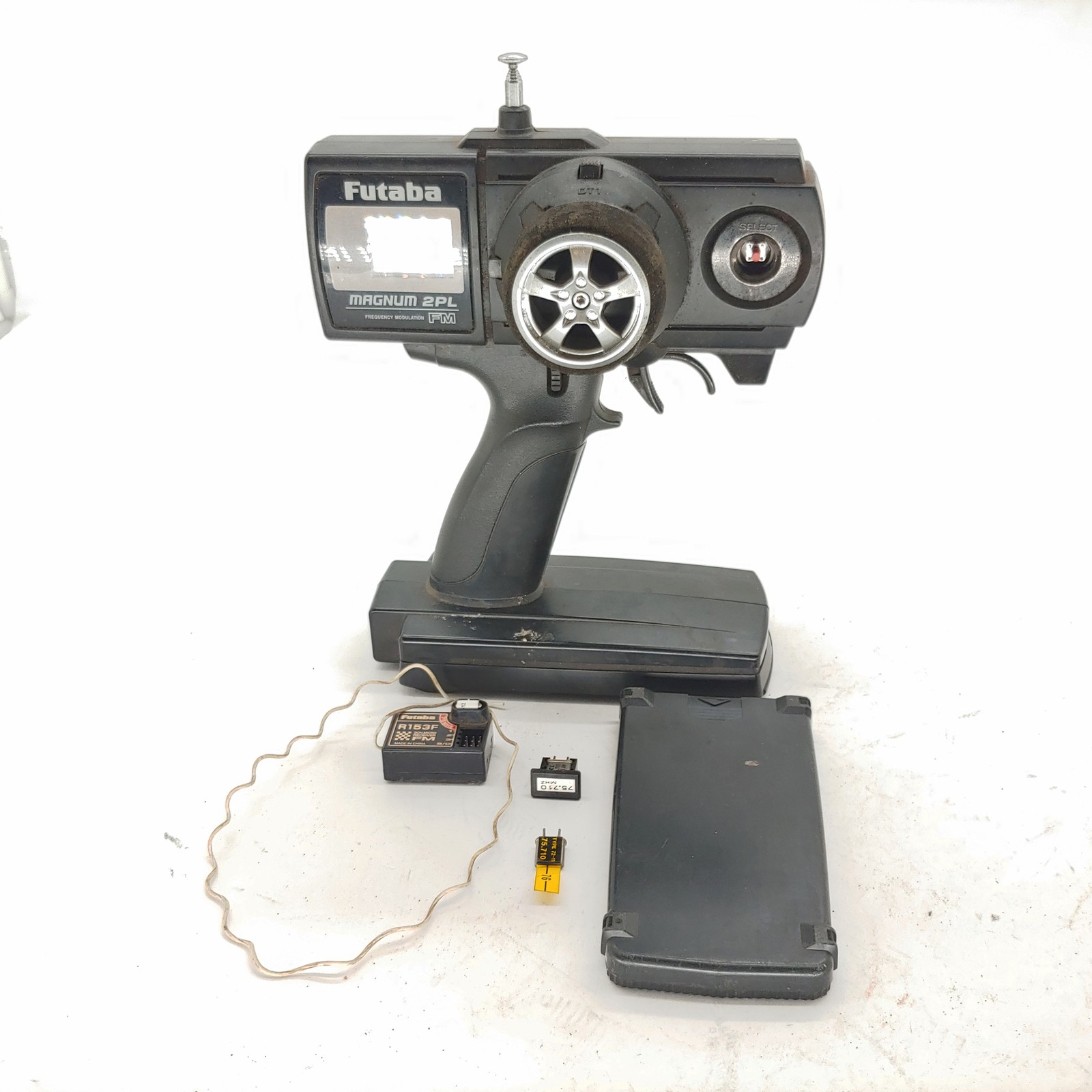 Vintage Futaba Magnum 2PL FM Transmitter w/ R153F 75MHz Receiver & Extras