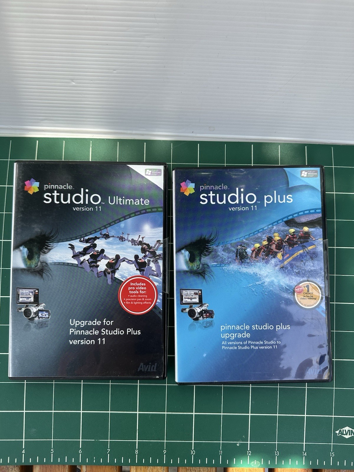 2 Pinnacle Studio Version 11 Ultimate & Plus UPGRADE- NEW/SEALED!