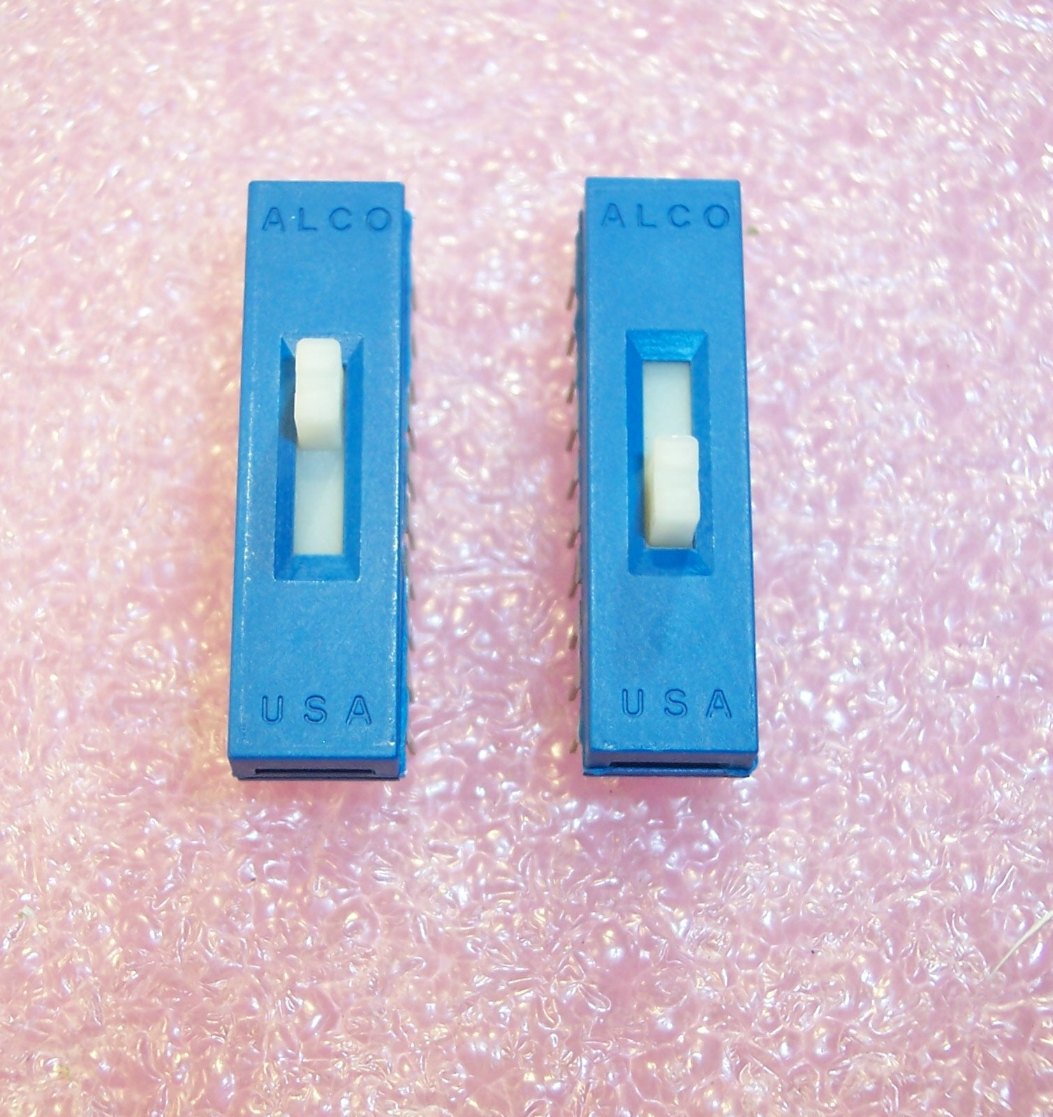 QTY (4)  ASE43 ALCO 20 PIN DIP  4P3T SLIDE SWITCHES EXT ACTUATOR ON-ON-ON