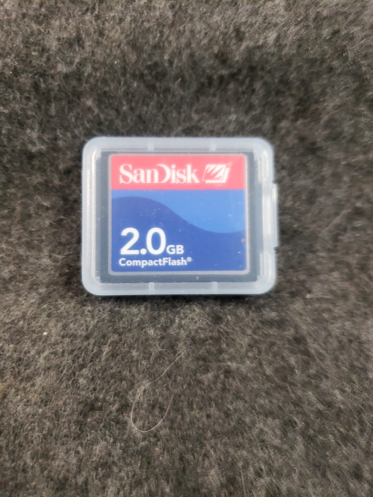 2GB SanDisk CompactFlash Memory Card 2G CF Card SDCFB-2048Genuine w/case ..(SB3)