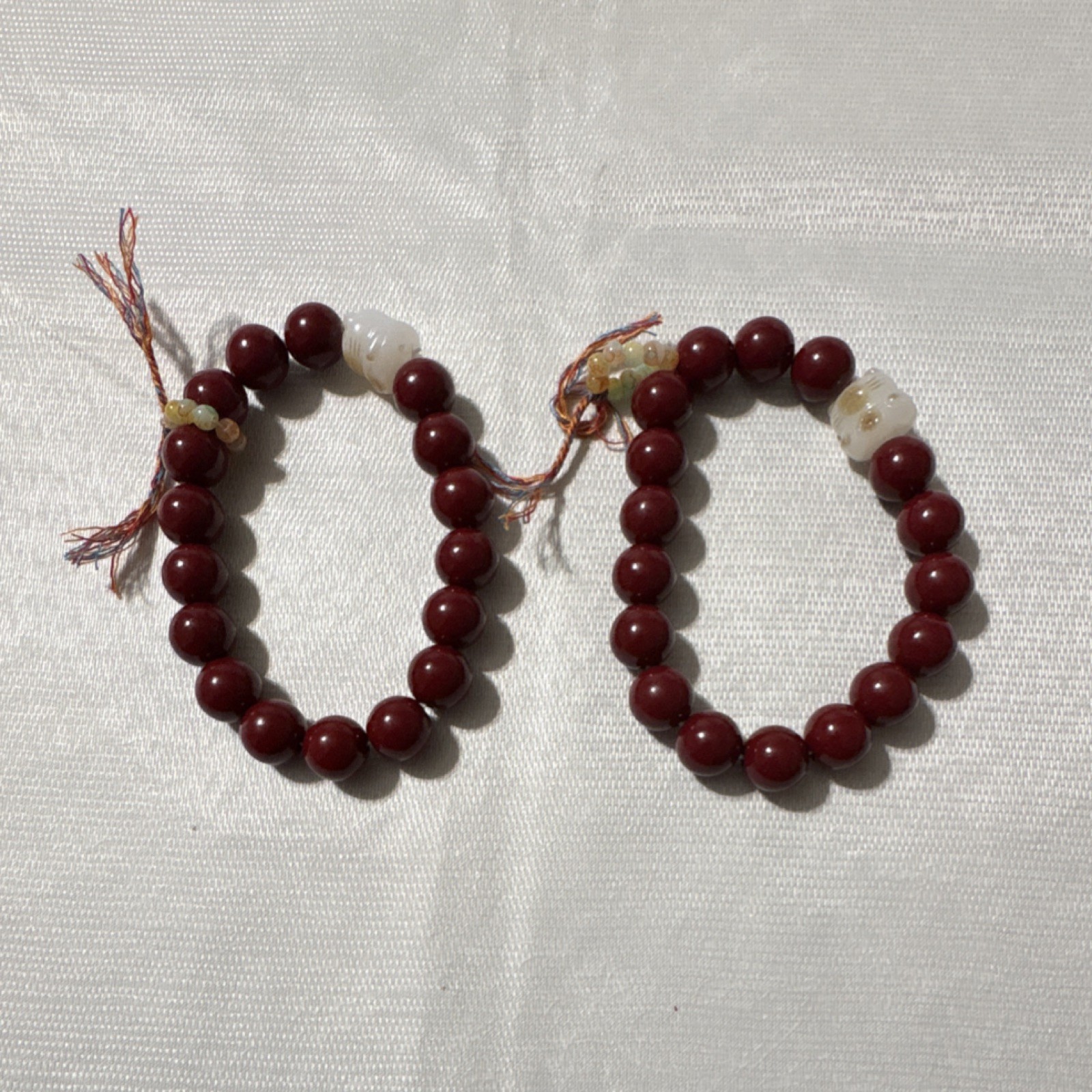 Red White Beaded Stone Bracelet Adjustable Slide Round Bohemian Unisex Adults