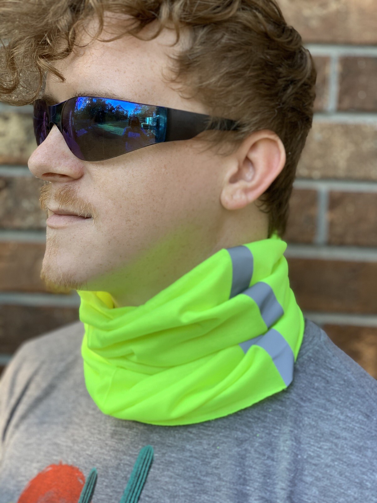 Reflective Seamless Neck Tube