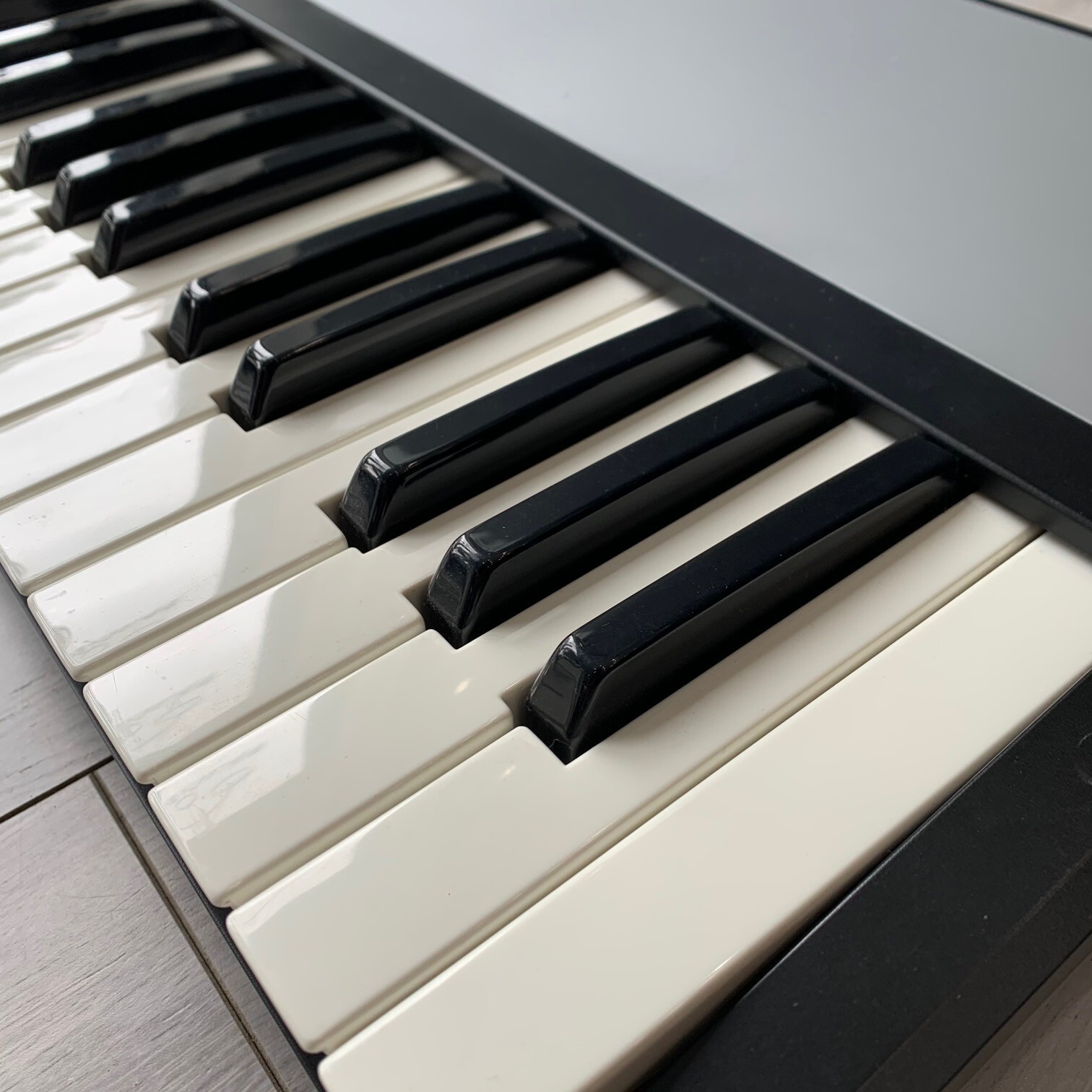 Novation ReMOTE 61 SL MIDI Controller 2006 Keyboard