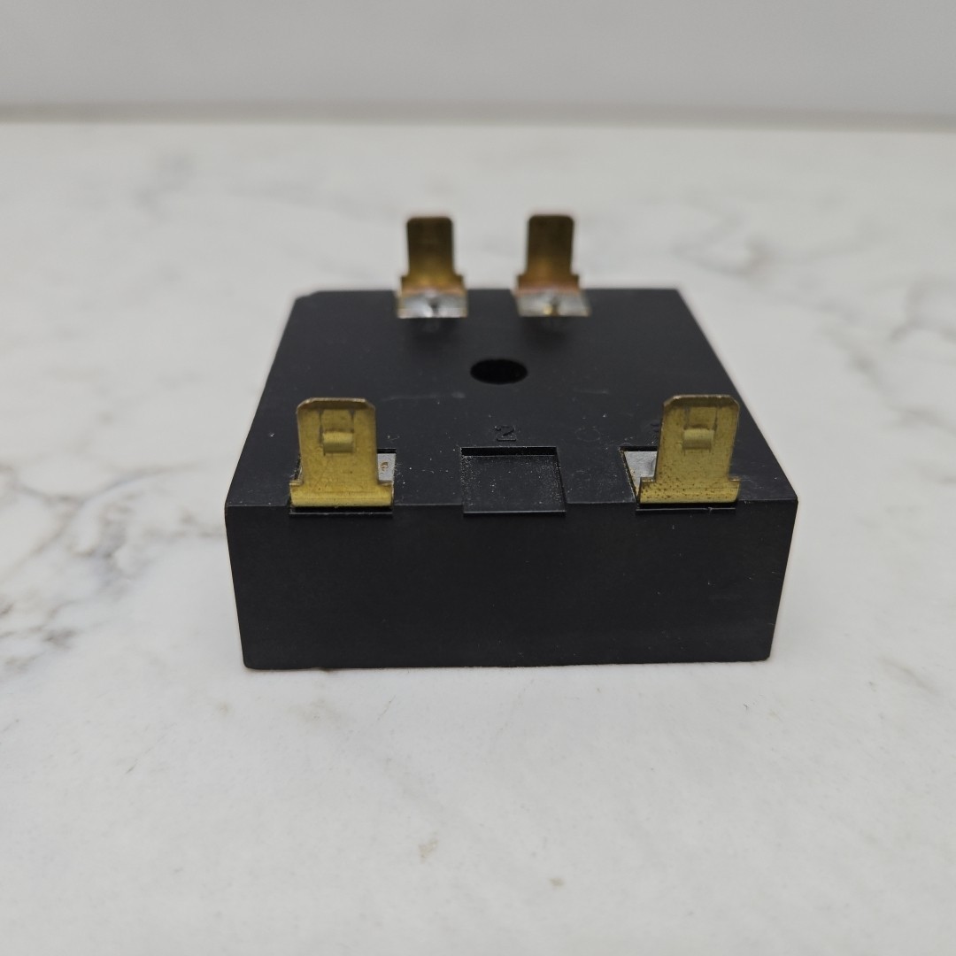 SSAC Solid State Relay SIR2B6B4 Used See Pictures