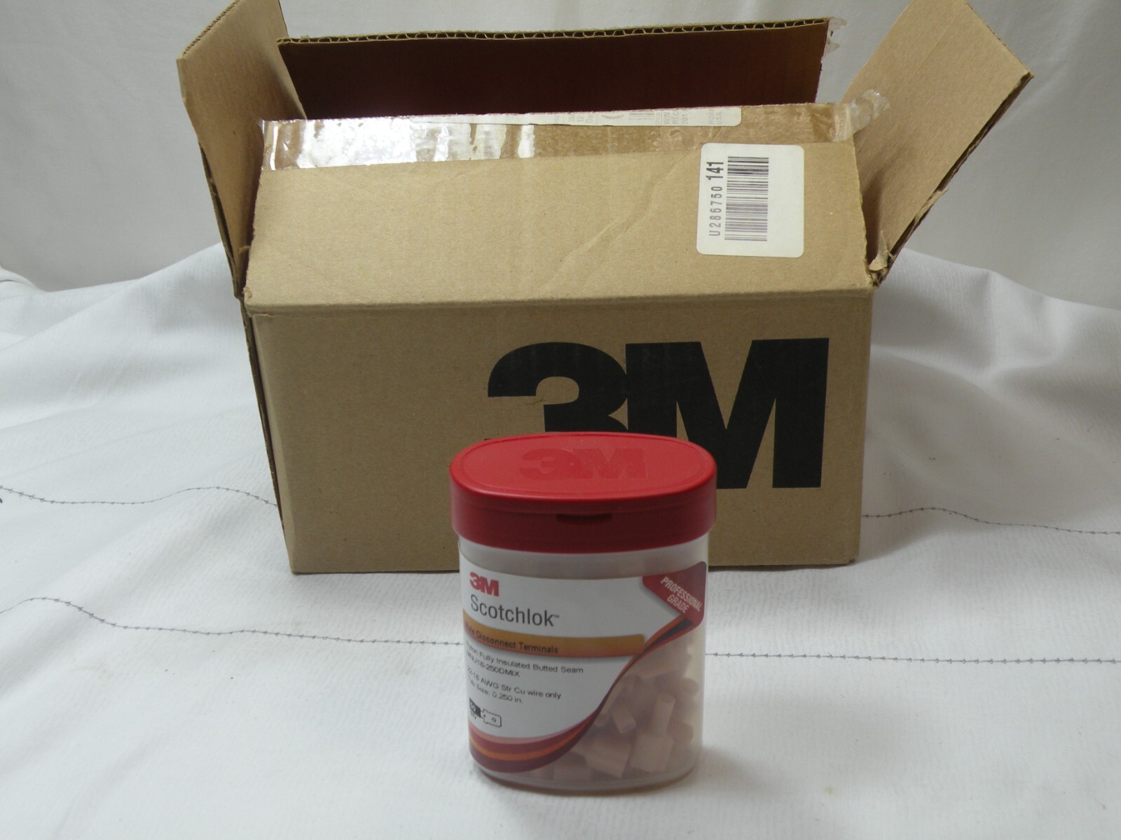 3M Scotchlok Fully Insulated Male Disconnect Terminals, Pink, 22-18 AWG, Pak 50