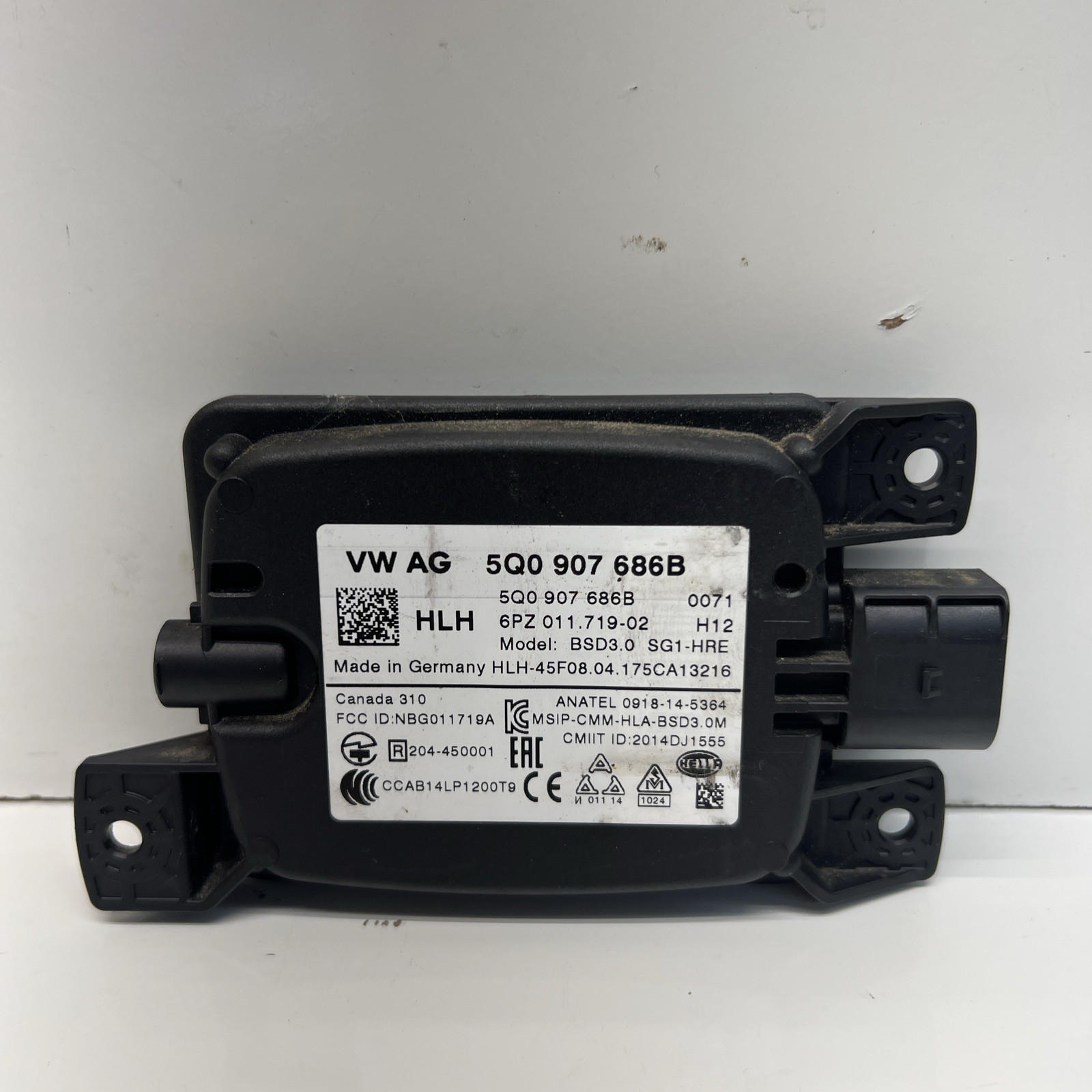 2018-20 VOLKSWAGEN ATLAS REAR RIGH BLIND SPOT RADAR SENSOR MODULE OEM 5Q0907686B