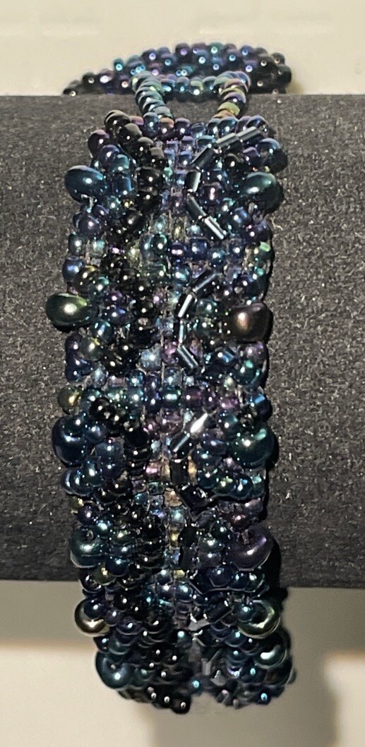 Hand Crafted Blue Micro Beaded 7" Bracelet JH-3