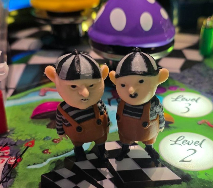 Tweedle Dee & Dumb figures for your Alice Goes to Wonderland Pinball Table!