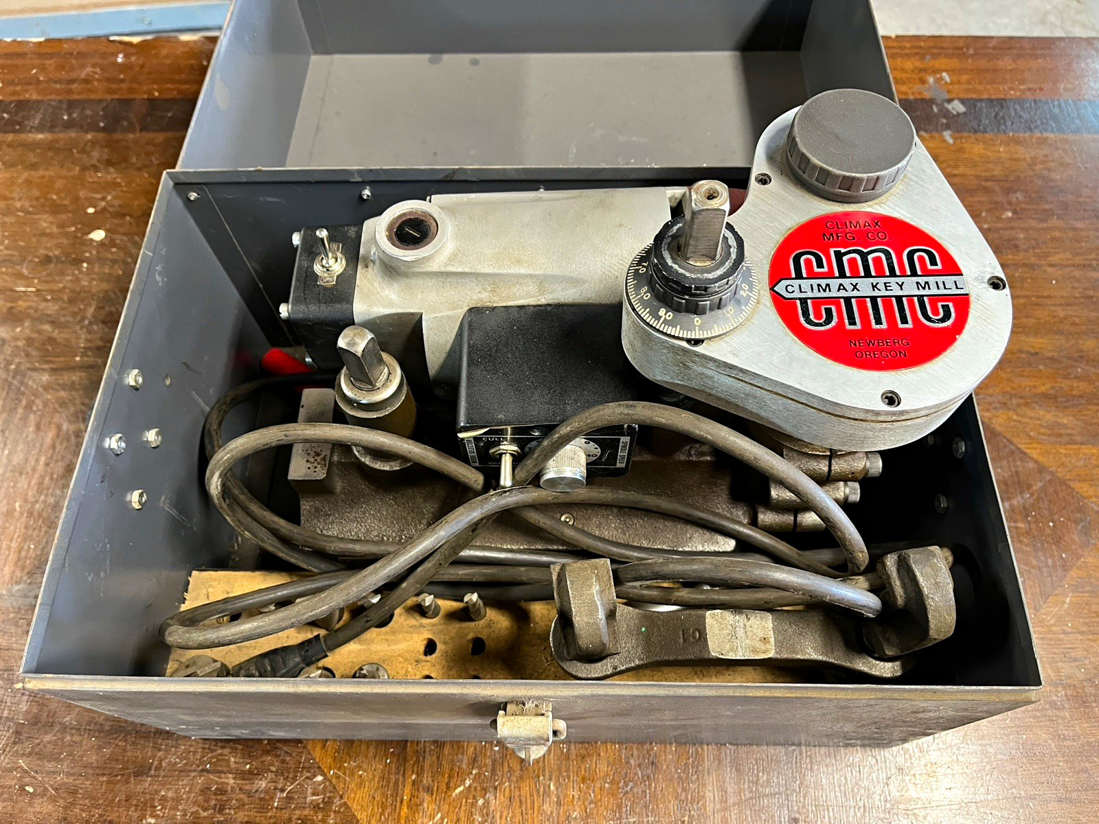 Climax Key Mill Model 65 Electric Manual Key Cutting Machine MPN 65