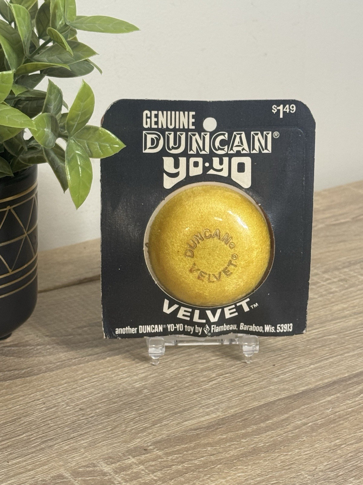 Vintage Duncan Yellow Gold Velvet Yo-yo Yoyo Fuzzy Flocked Textured 3260 ~ NOS