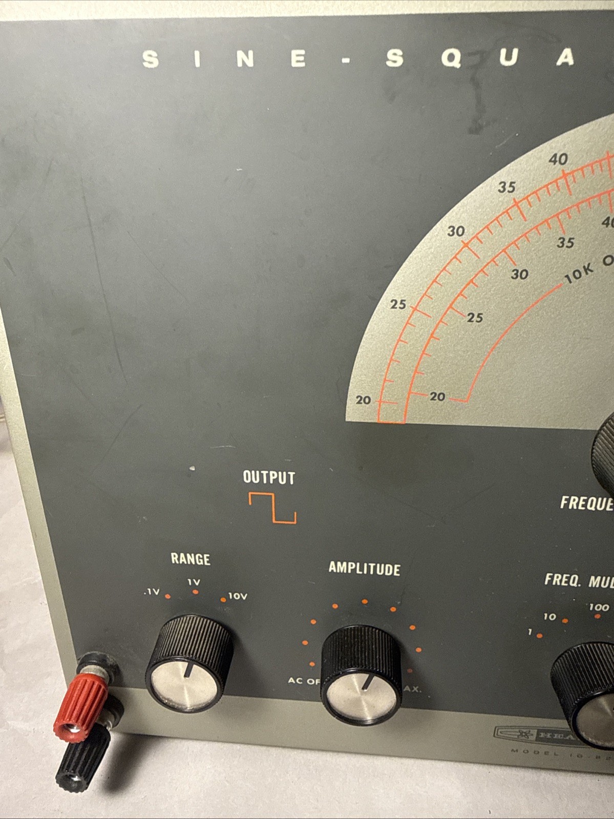 Heathkit IG-82 Sine-Square Generator