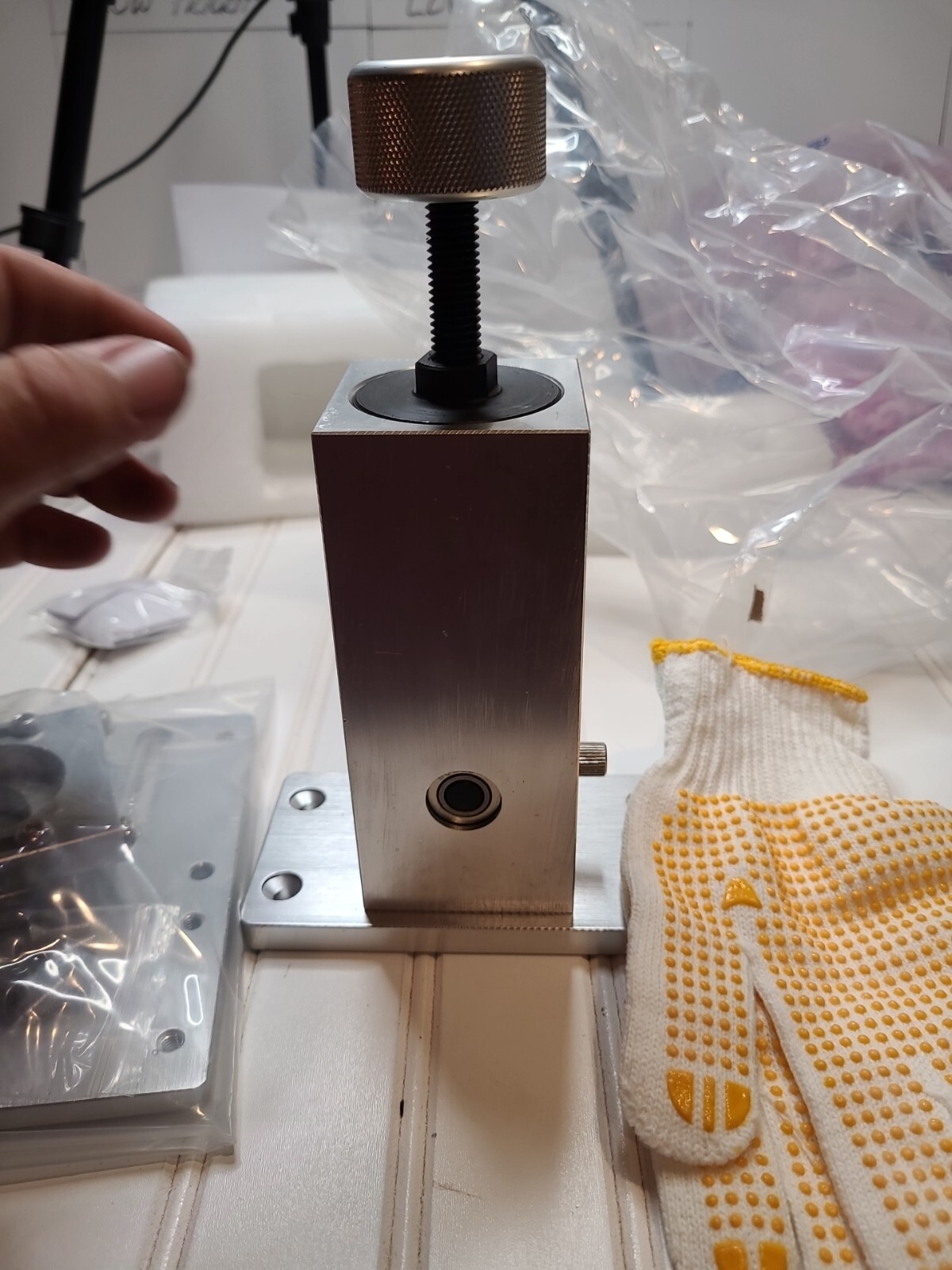 Electric Cable Stripper Powered Desktop Electric Copper Wire Stripping Machine