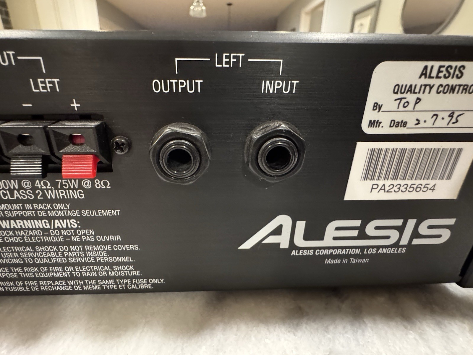 Alesis RA-100 Reference Amplifier 75 WPC @ 4 Ohms Stereo - Tested Working Video