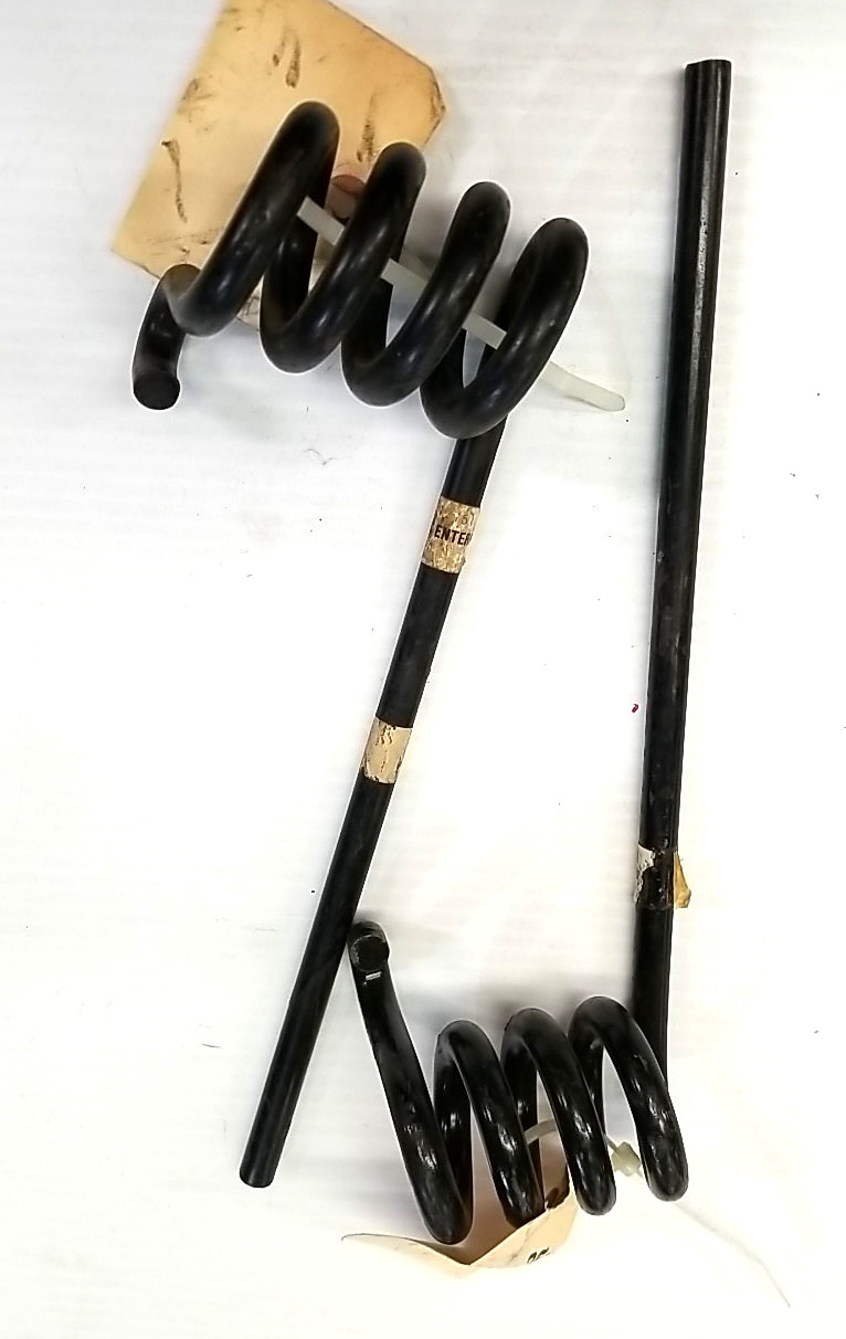 NOS OEM ARCTIC CAT PAIR OF SPRINGS 0104-750 & 0104-751  ARTIC