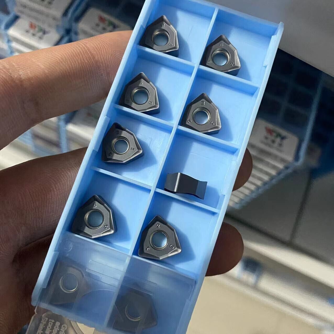 10PCS WNMU060408EN GBJ202 90° Stainless steel Milling insert For MFWN90 WNMU0604