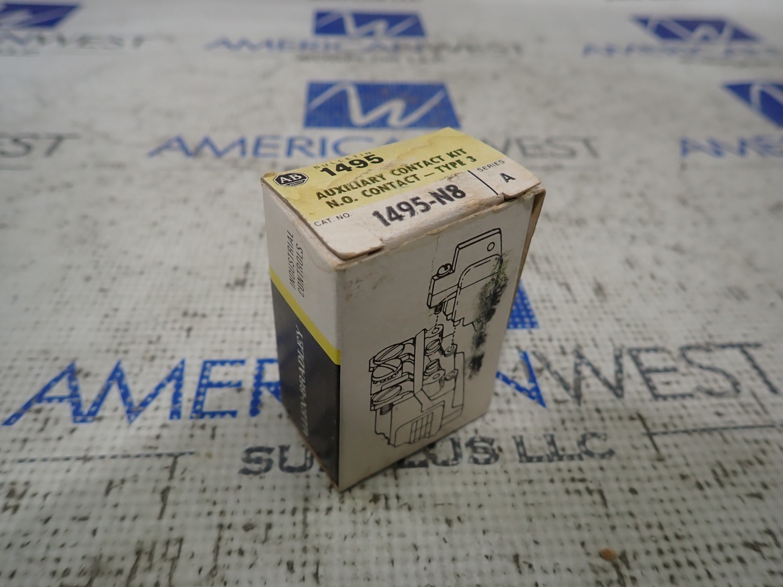 Allen Bradley 1495-N8 Auxiliary Contact N.O. Contact Type 3 Ser A