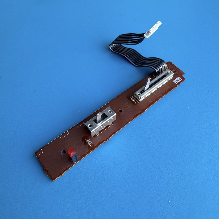 YAMAHA YPR-7 Keyboard Part: Volume Slider & ON/OFF Switch Board PCB [XC076-3/5]