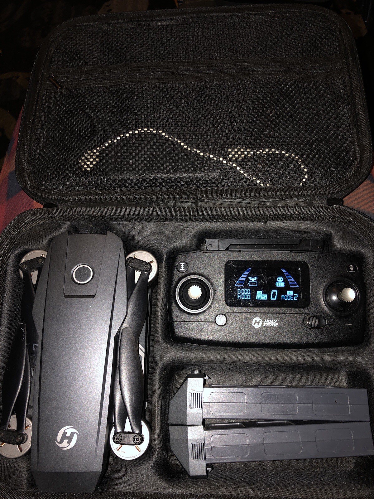 HolyStone drone hs720e