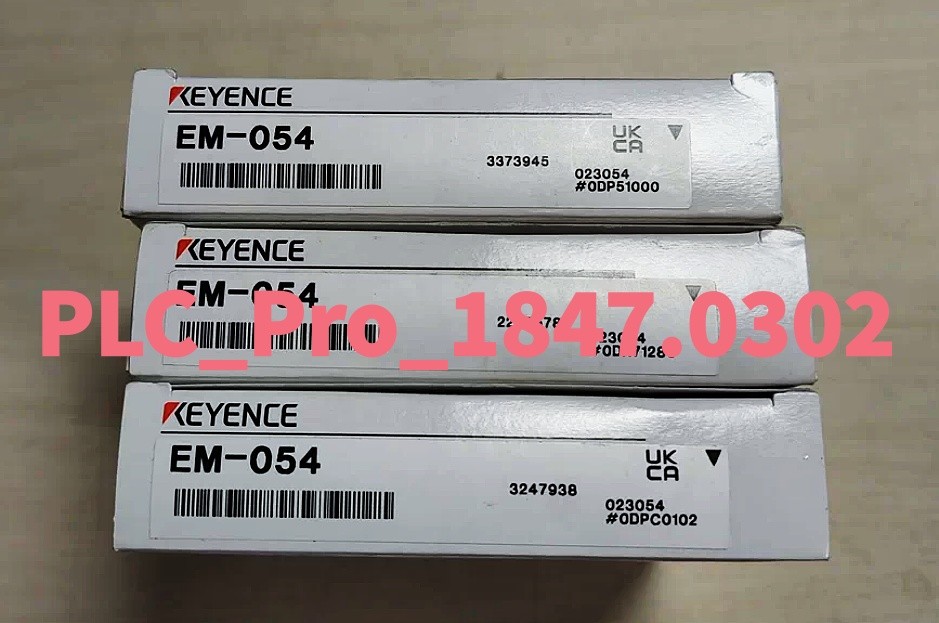 1PCS New Keyence EM-054 EM054 Proximity Sensor Switch  Fast delivery