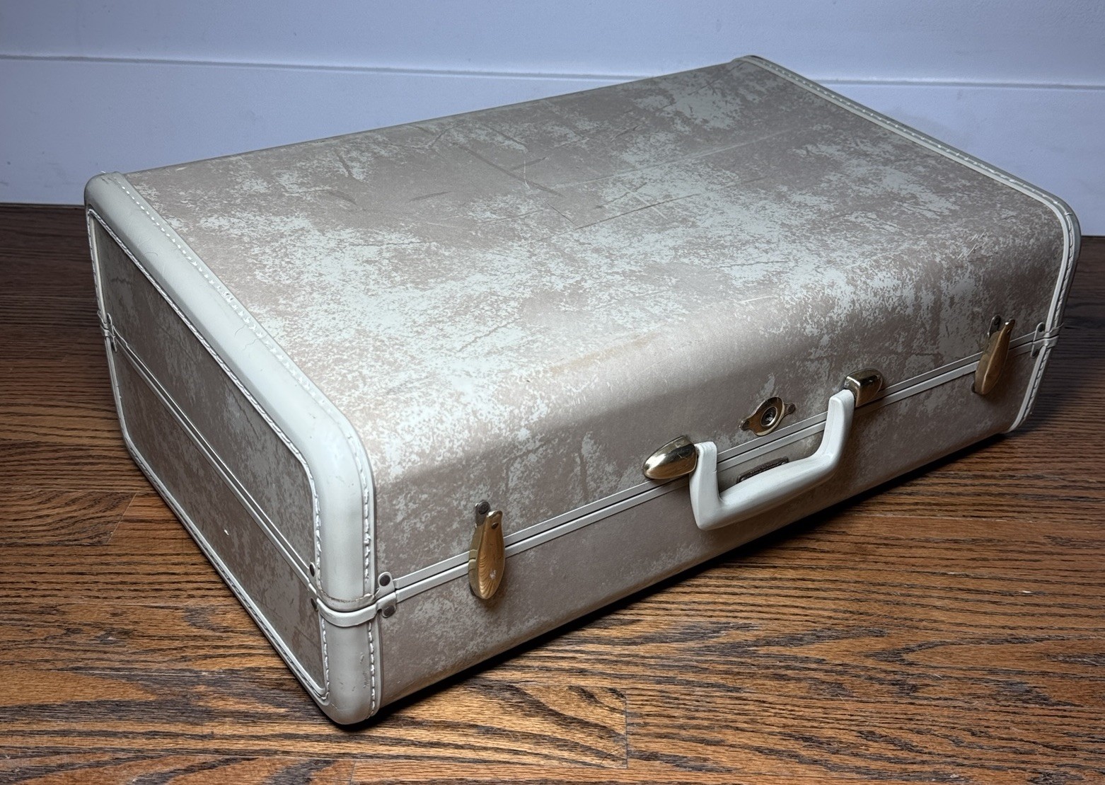 Vtg Samsonite Shwayder Suitcase 4521 - Tan Beige Marble - 21x8x13