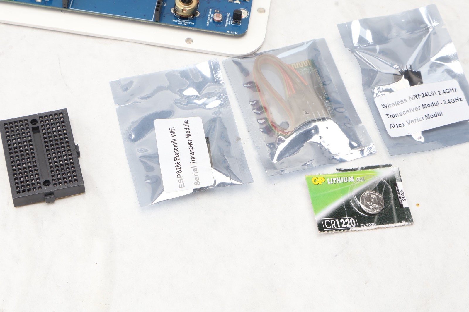 Sixfab Tinylab IoT Arduino Development Kit Board NRF24L01 Wireless Modules w/Box