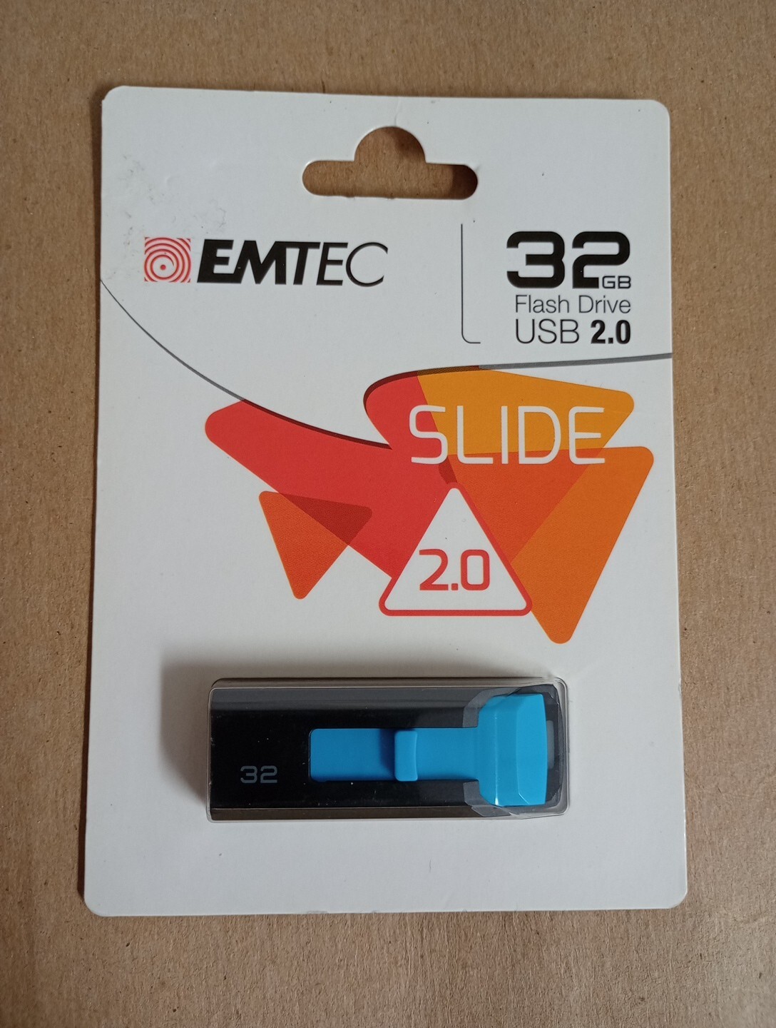 EMTEC Slide USB 2.0 Flash Drive Black/Blue 32GB