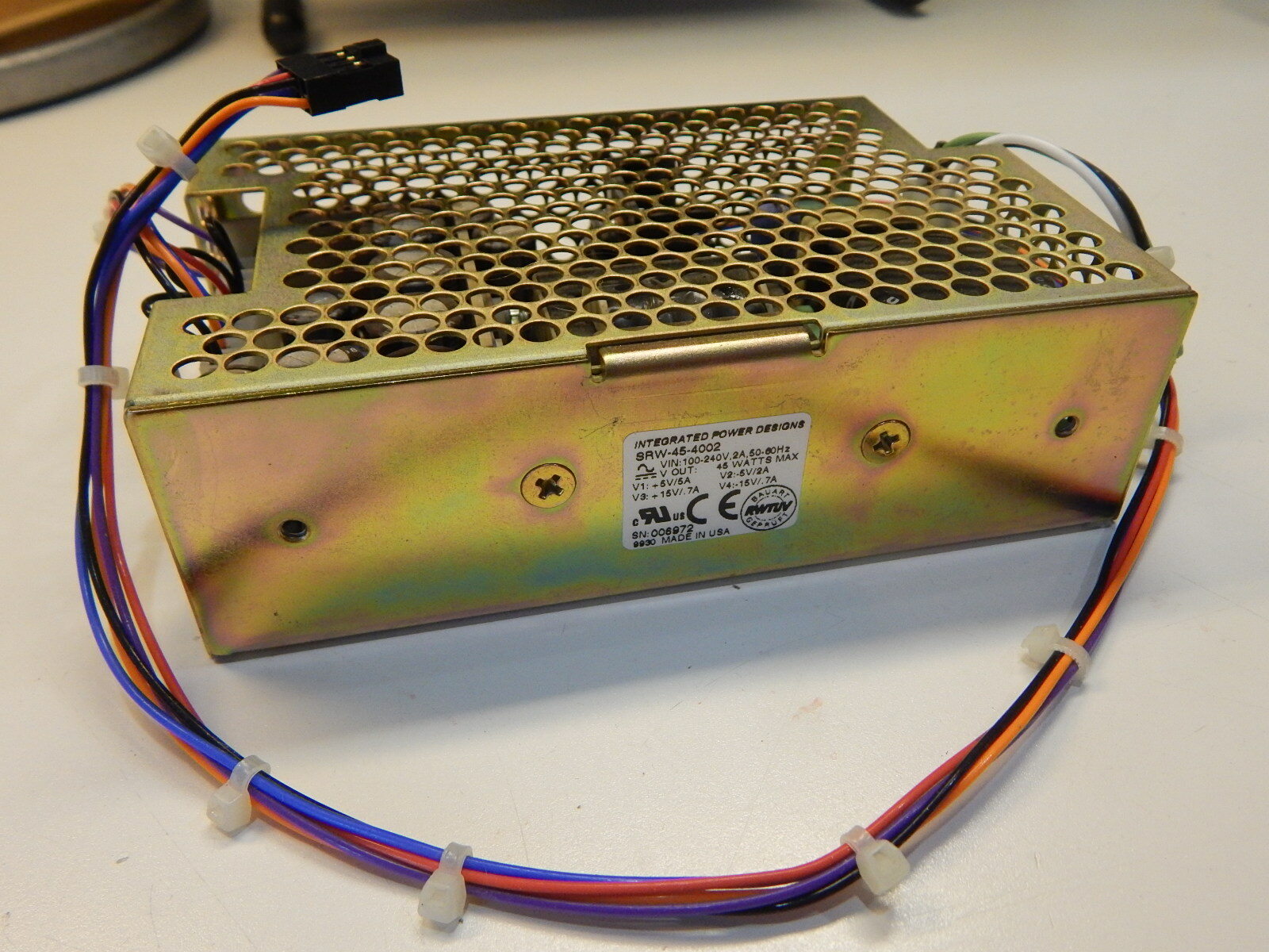 SRW-45-4002 POWER SUPPLY 120V TO 5VDC 5A & 15V 0.7A