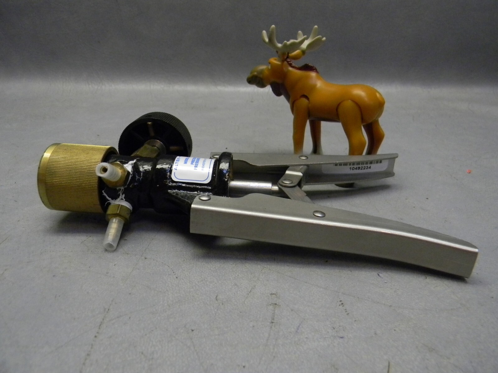 Altek Model 628 Precision Pressure Pump USED
