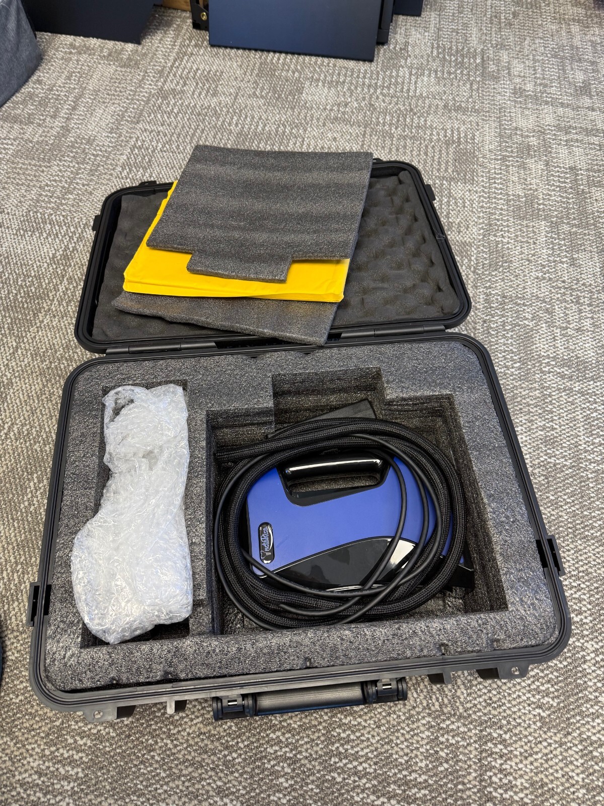 InstaRisa 3d face scanner open box not used